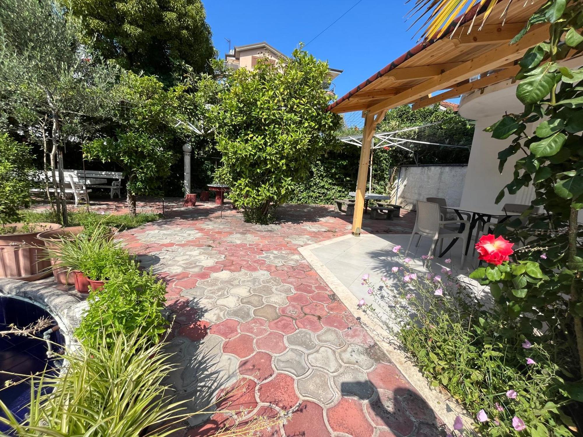 Villa Kasa Durres Exterior photo